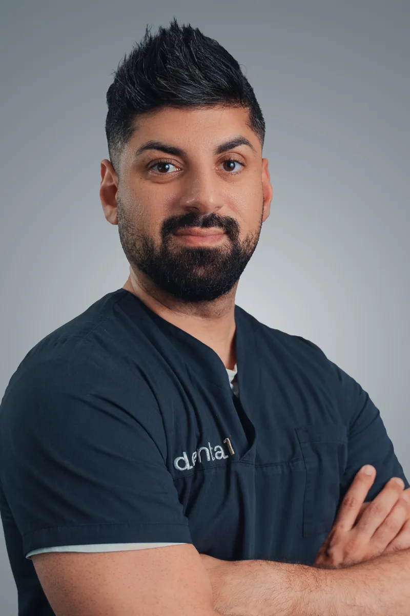 Adham El Asad, M.Sc. – Zahnarzt, Zahnärztlicher Leiter bei Denta1 Clinic Herne