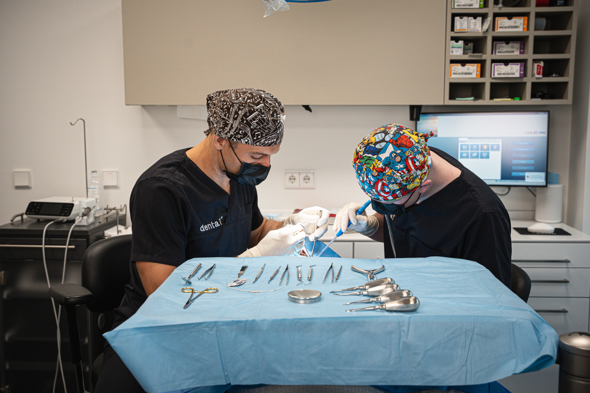 Weisheitszahn-OP bei Denta1