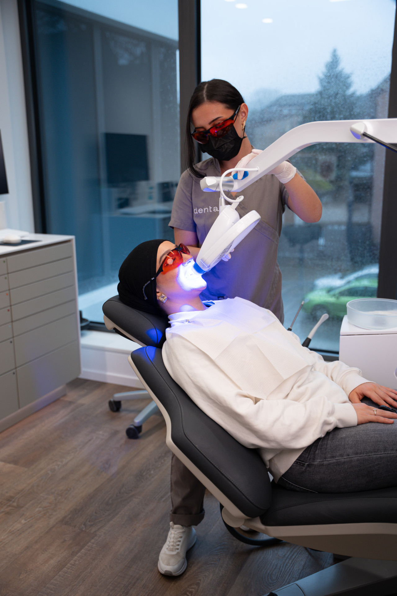 Bleaching Behandlung bei Denta1